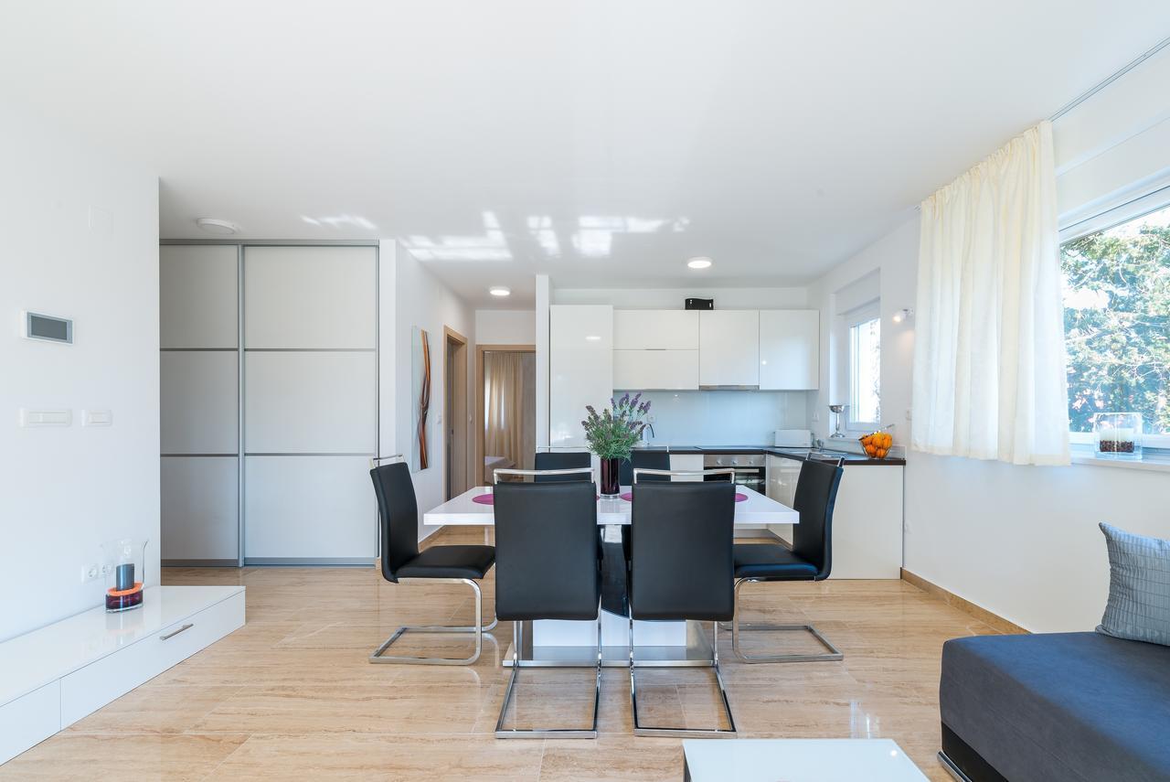Apartments Corkovic Vir Kültér fotó
